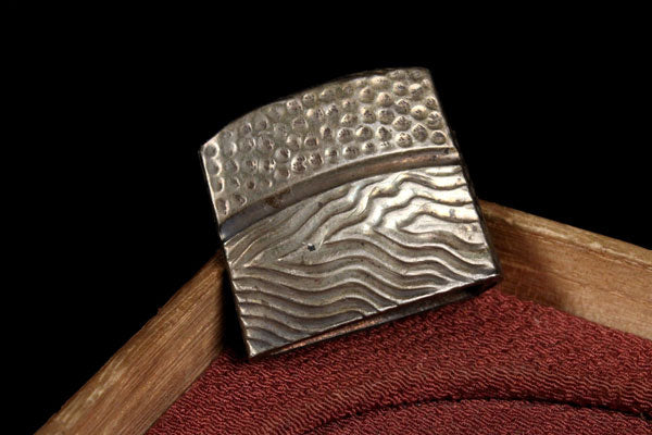 古い部品 ハバキ 銀無垢 12 4個(鍔、刀装具)｜売買されたオークション